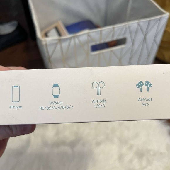 Multi Apple charging station - Picture 1 of 2